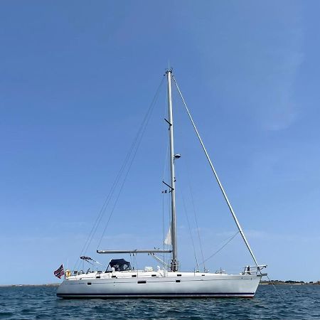 Beautiful And Comfortable Sailboat With Secure Parking Available Hotel Barcelona Kültér fotó